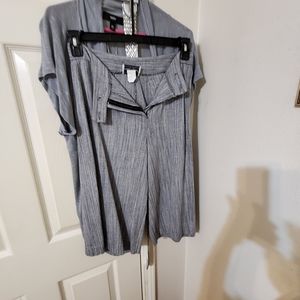 A pair of Cool locks And great top 5 bucks